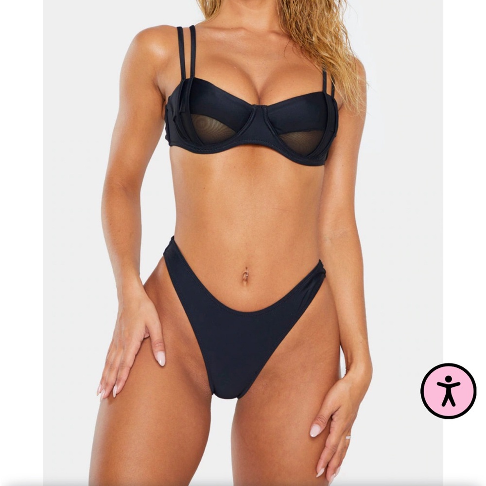 SPRING SALE! NWT Pretty Little Thing black bikini swmwear Size 2